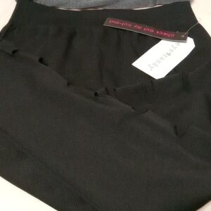 Eye Candy Athletic Wear. C21